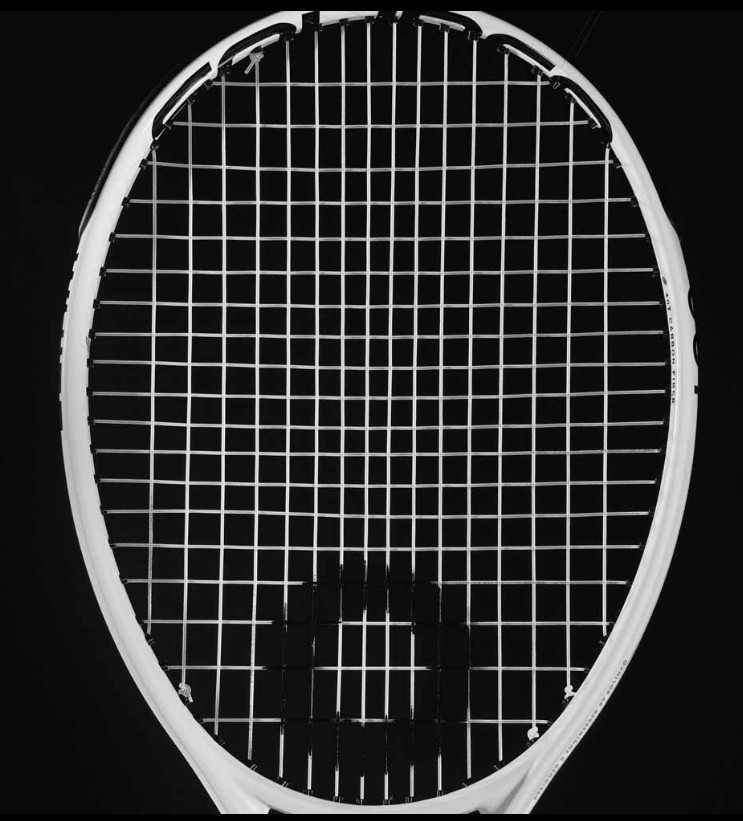 Whiteout 290 unstrung 03